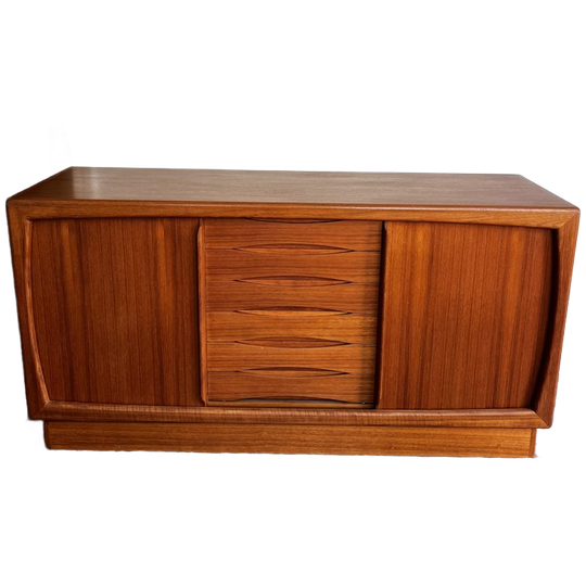 Deense Dressoir – dyrlund 1