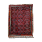 Leuk Oosters Vloerkleed In Voornamelijk Rood En Grijs Tinten En Een Mooi Motief 150x100cm thumbnail 1