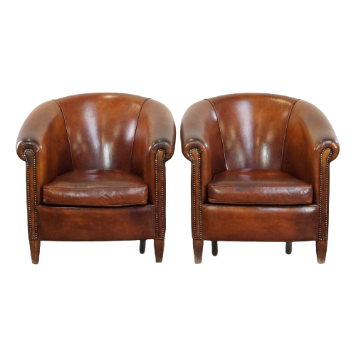 Set Van 2 Leuke Vintage Schapenleren Clubfauteuils Met Een Mooi Patina En Warme Kleuren