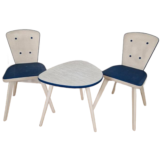 Vintage Stoelen Met Tafeltje. 1