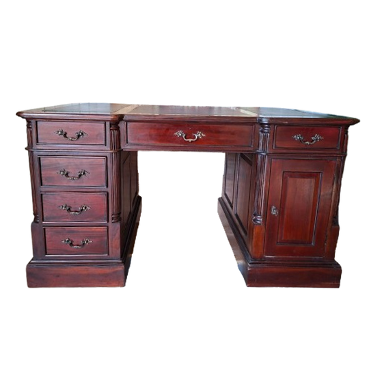 Klassieke Engels Dubbelzijdig Bureau, Schrijftafel, Partnerdesk Kast Afm.150x90cm En 80cm Hoog. 1