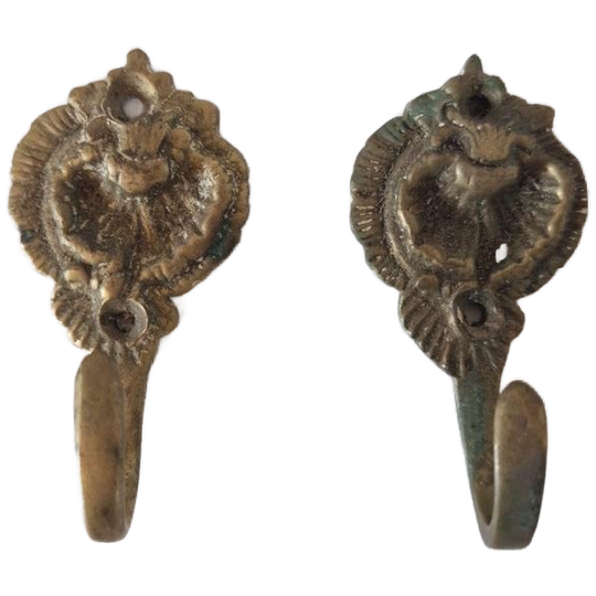2 Antieke Koperen Haakjes Voor Handdoek En Theedoek 1
