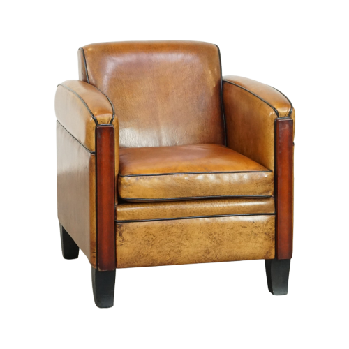 Schapenleren Art Deco Design Armchair Met Mooie Houten Details En Zwarte Biezen