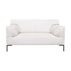 Refurbished Witte Leren Design On Stock Bloq Loveseat! thumbnail 1