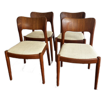 Set Van 4 Deense Stoelen – Niels Koefoed