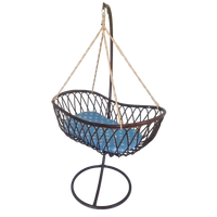 Vintage Rotan Hangend Baby Wiegje Schommel Bedje.
