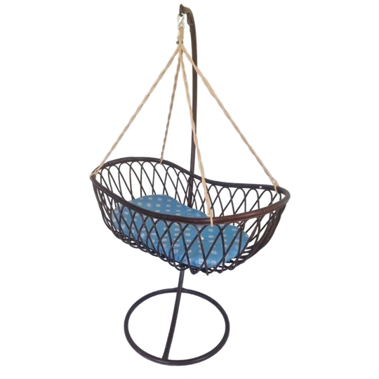 Vintage Rotan Hangend Baby Wiegje Schommel Bedje. 1