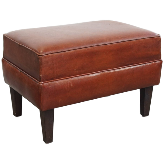Schapenleren Hocker Met Mooi Patina In Een Warme Cognac Kleur 61x42cm 1