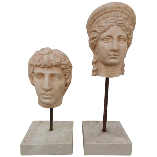 Portretkop, Buste, Beeld Van Apollo En Juno. Set Prijs 1