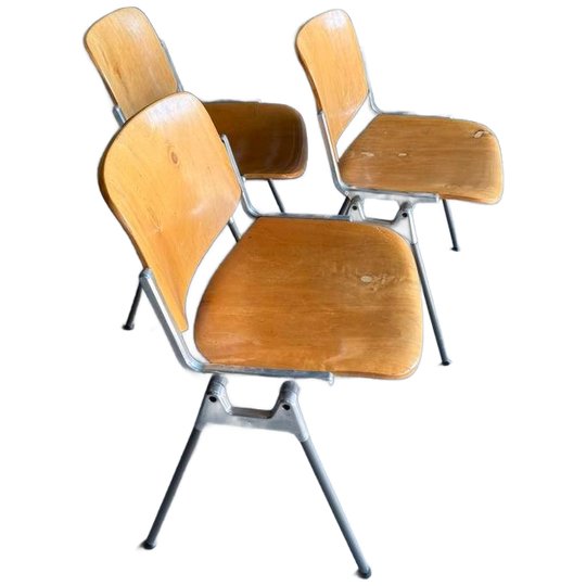 3 Castelli Stoelen Dsc 106 - Giancarlo Piretti 1