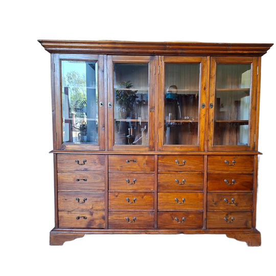 Antieke Klassieke Engelse Vitrinekast, Ladekast, Winkelkast, Apothekerskast Afm. 213x52 En 192cm Hoog. 1