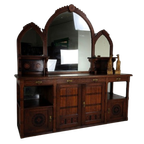 Zeldzaam 19e-eeuws Engels Arts & Crafts Eikenhouten Dressoir Van Pratt & Prince – Inlegwerk Met Zonnebloemmotie thumbnail 1