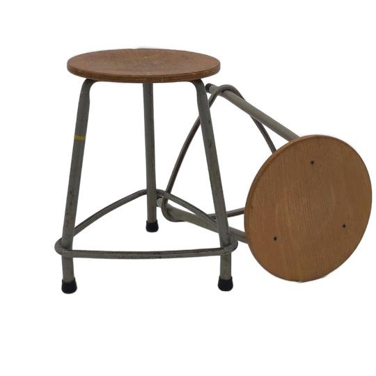 2x Kruk Ahrend De Cirkel Friso Kramer Krukje Hout Metaal 1