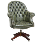 Grote Groene Rundleren Chesterfield Bureaustoel Op Wieltjes Met Een Hoge Rug thumbnail 1