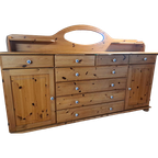 Grenen Dressoir thumbnail 1