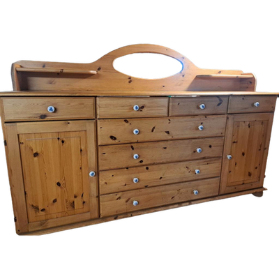 Grenen Dressoir