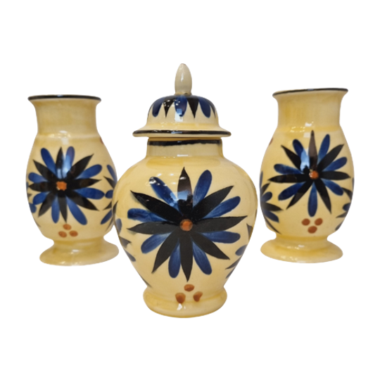 Kaststel Pot Met Vazen 1