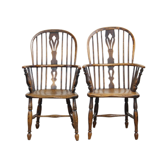 Set Van 2 Zeer Charmante, Antieke Engelse Highback Windsor Eetkamerstoelen 1