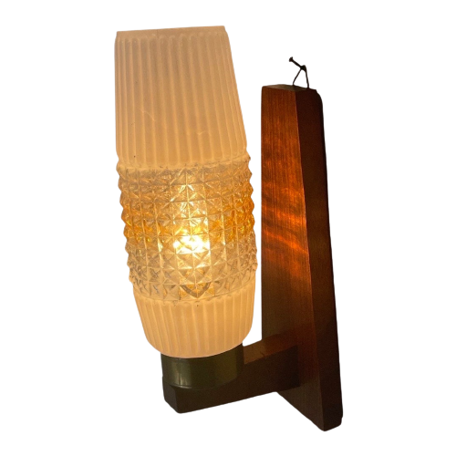 Vintage 50’S Mcm Wall Mounted Lamp - Wooden Frame And Brass Detailing - Pressed Glass Shade