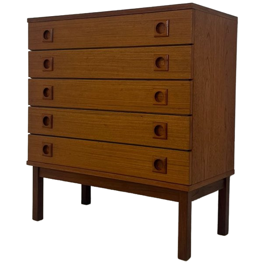 Vintage Chest Of Drawers 1