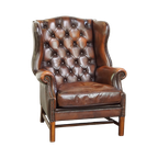 Luxe, Statige, Bruine Rundleren Chesterfield Oorfauteuil Afgewerkt Met Siernagels thumbnail 1