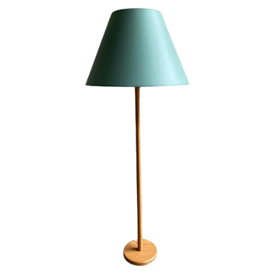 Pine Vloerlamp Solbackens Svarveri Sweden , Jaren 80