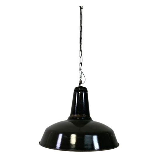 Industriele Hanglamp Met Geemailleerde Stalen Kap 1