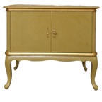 French Stijl Dressoir In Oker En Goud thumbnail 1