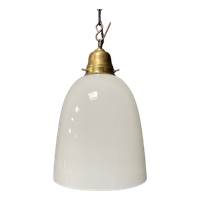 Hoge Opaline Glazen Hanglamp Met Messing Armatuur