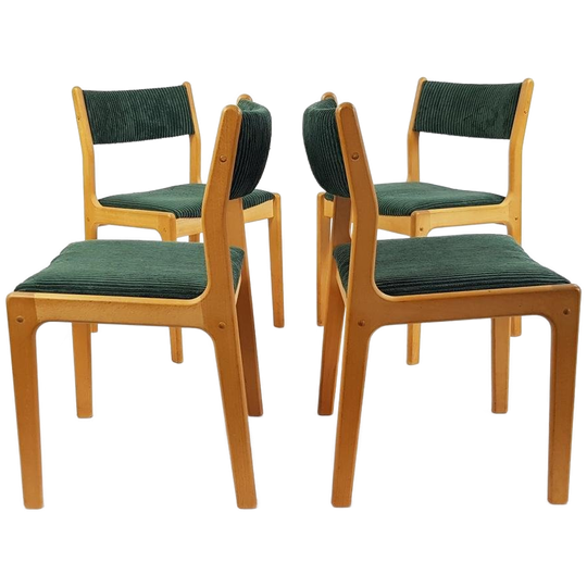 Vintage Deense Stoelen Groene Ribstof | Oak Danish Chairs 1