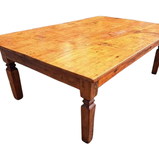 Oude Teakhouten Salontafel Afm. 140x90cm En 49cm Hoog. 1
