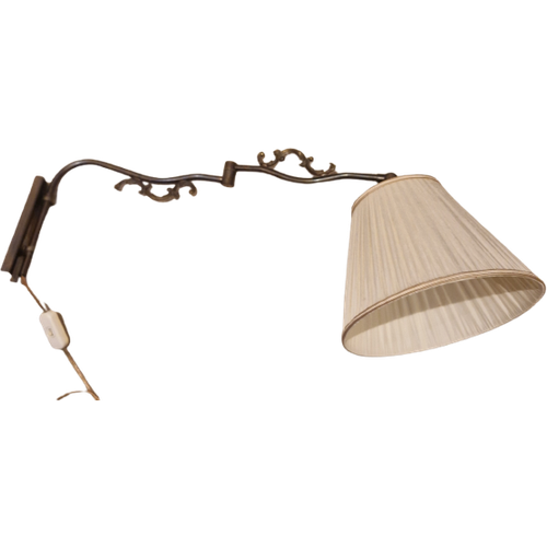 Vintage Schaarlamp, Wandlamp Brons Met Beige Kap