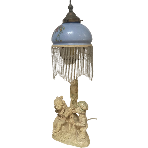 Italiaans Tafellampje, Met Gebloemd Blauw Glazen Kralenkapje, 50 Cm Hoog, Reliving