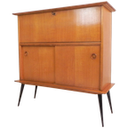 Secretaire Met Schuifdeuren Op Ranke Poten, Jaren 50 thumbnail 1