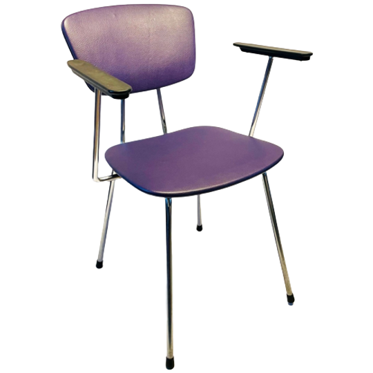 Set Van Vier Gispen-Achtige Keukenstoelen Paars 1