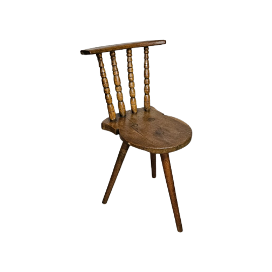 Old Farmer House Chair 1