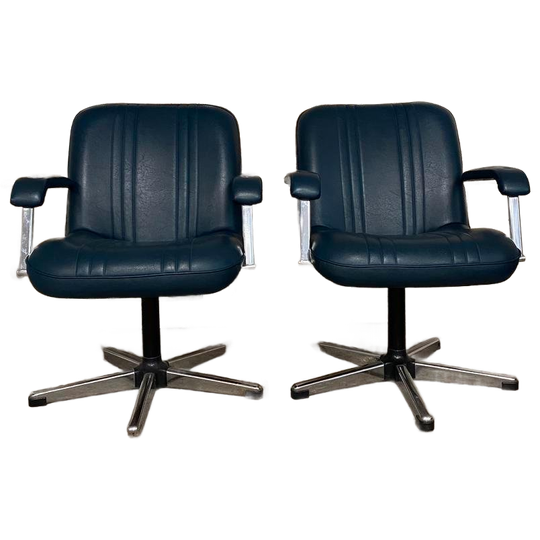 Set Vintage Fauteuils. Petrolblauw Kunstleder En Chroom. 1