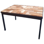Unieke Salontafel. Zwart Metalen Frame En Ingelegd Met Hergebruikt Hout In Een Speels Motief thumbnail 1