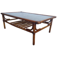 Rotan Tafel Met Rookglas En Leren Bindingen