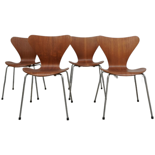 Chairs By Arne Jacobsen For Fritz Hansen Set Of 4, 1960s 1