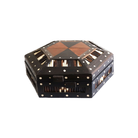 Antiek Victoriaanse Ceylon Zeshoekige Ebbenhouten, Ivoor En Stekelvarken Quill Box, Uit 1900 1