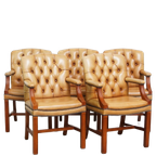 Set Van 5 Mooie En Luxe Rundleren Chesterfield Eetkamerstoelen In Een Lichte Cognac Kleur thumbnail 1