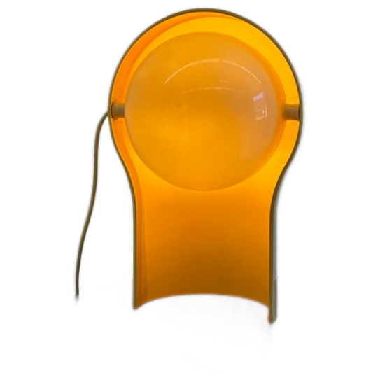 Telegono Tafellamp Door Vico Magistretti Voor Artemide 1