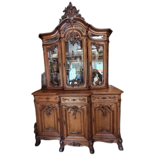 Grote Luikse Deux Corps Vitrinekast. 1