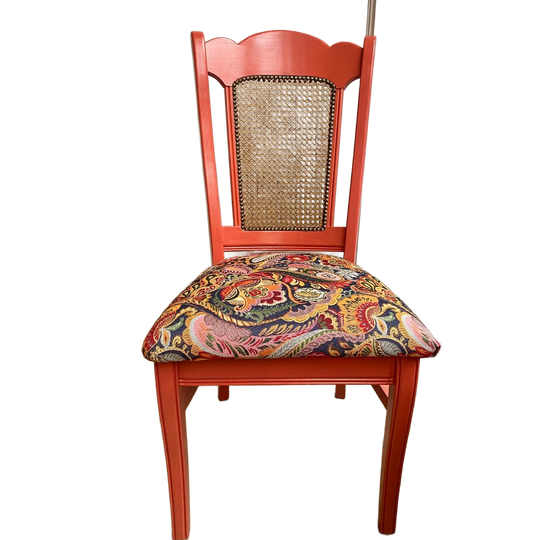 Vier Kleurrijke Eetkamerstoelen 1