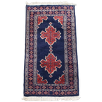 Subtiel Vloerkleed Met Voornamelijk Donkerblauw Gemaakt Van Wol 139x66cm thumbnail 1