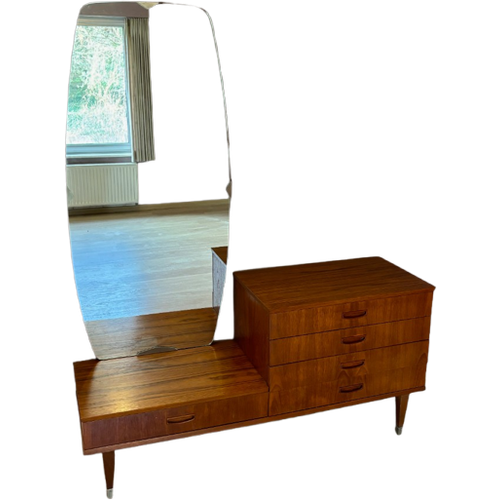 Dressoir Met Spiegel