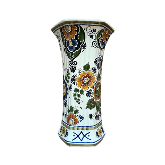 Vaas, Polychroom Met Bloem-Decoratie Van Delft. 1