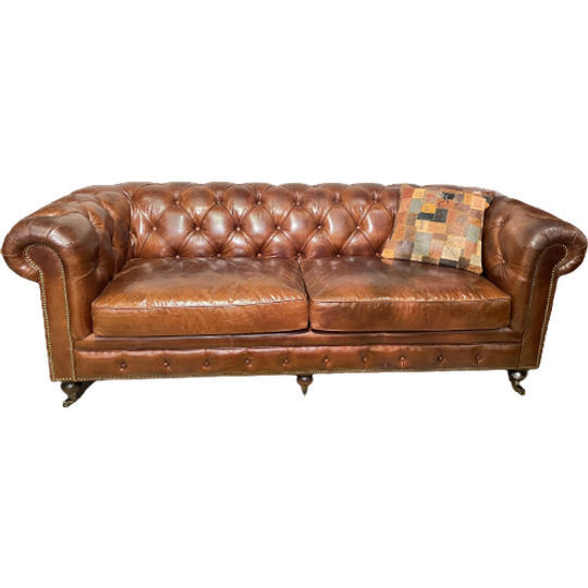 Showroommodel Stoere Industriële Chesterfield 3 Zits Bank In Vintage Cognac Leer 1