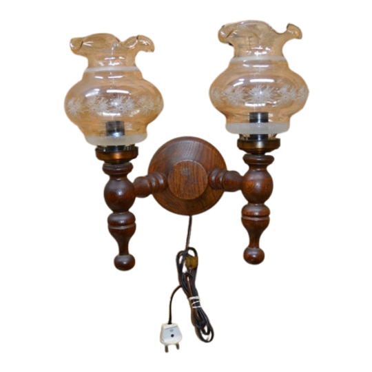 Wandlamp Eiken Met Glazen Kapjes 1